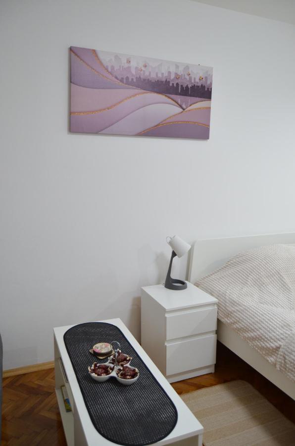 Mikmari Apartman Subotica Exterior foto