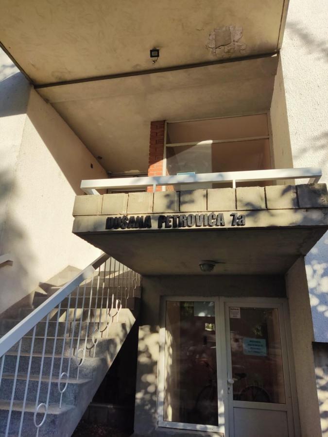 Mikmari Apartman Subotica Exterior foto